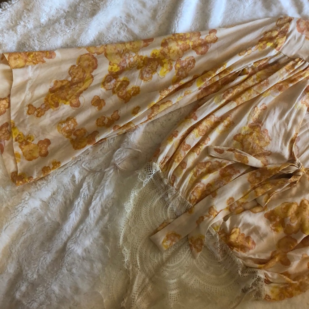 Free People Forties Feel Bell Sleeve Bodysuit - Picture 6 of 8